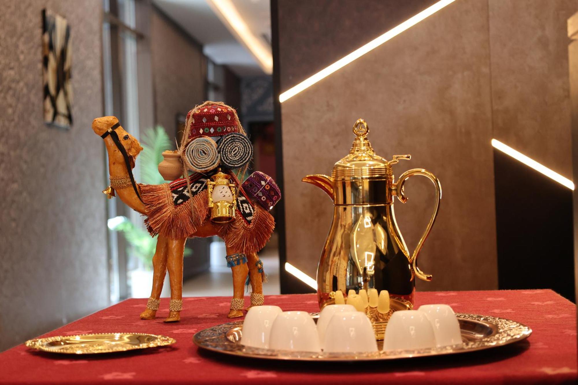 Kingsgate Al Jaddaf Hotel By Millennium Dubai Eksteriør bilde